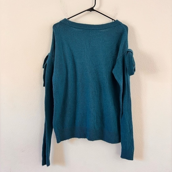 Ann Taylor Wool Blend Teal Blue Sleeve Bow Crewneck Pullover Sweater Medium - Picture 10 of 16